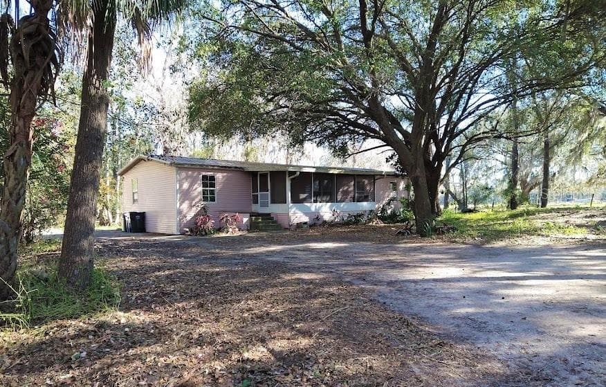 6014 LOTTA WATTA LANE DOVER, FL 33527