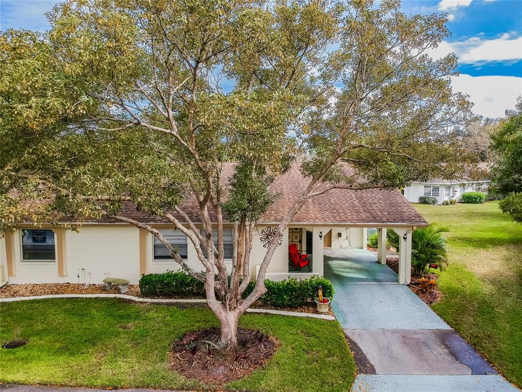 2032 HAWKHURST CIRCLE UNIT 181 SUN CITY CENTER, FL 33573