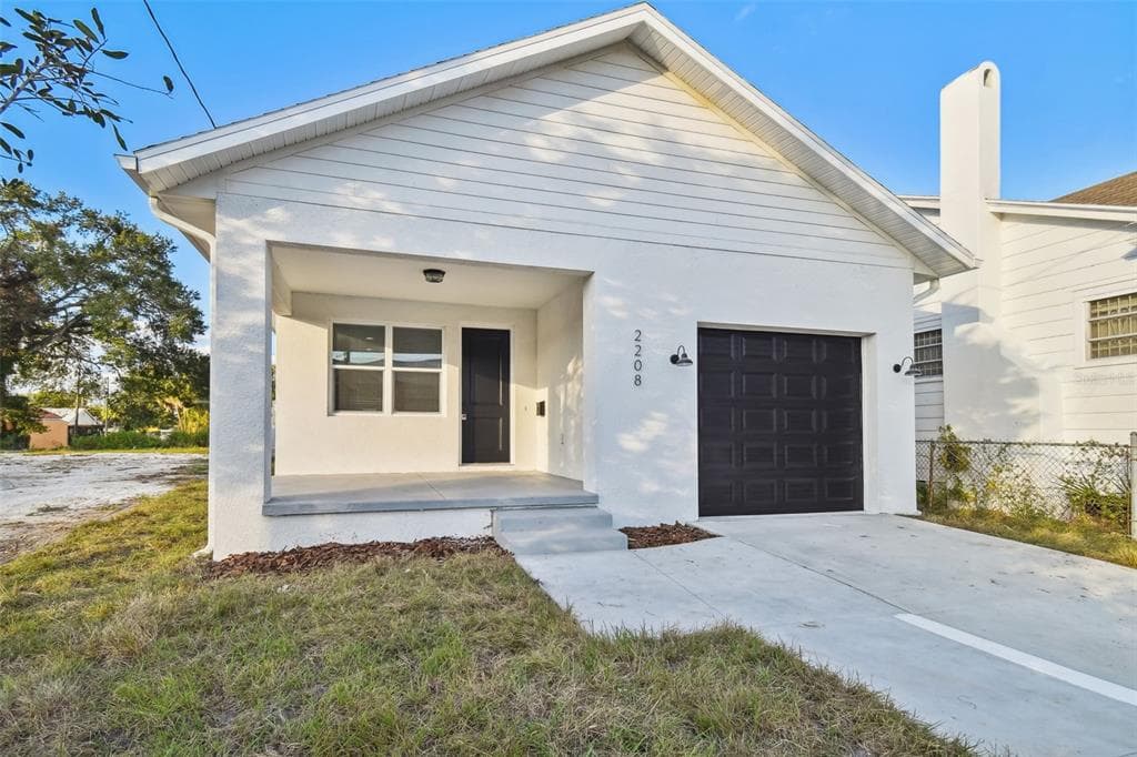2208 E 15TH AVENUE TAMPA, FL 33605