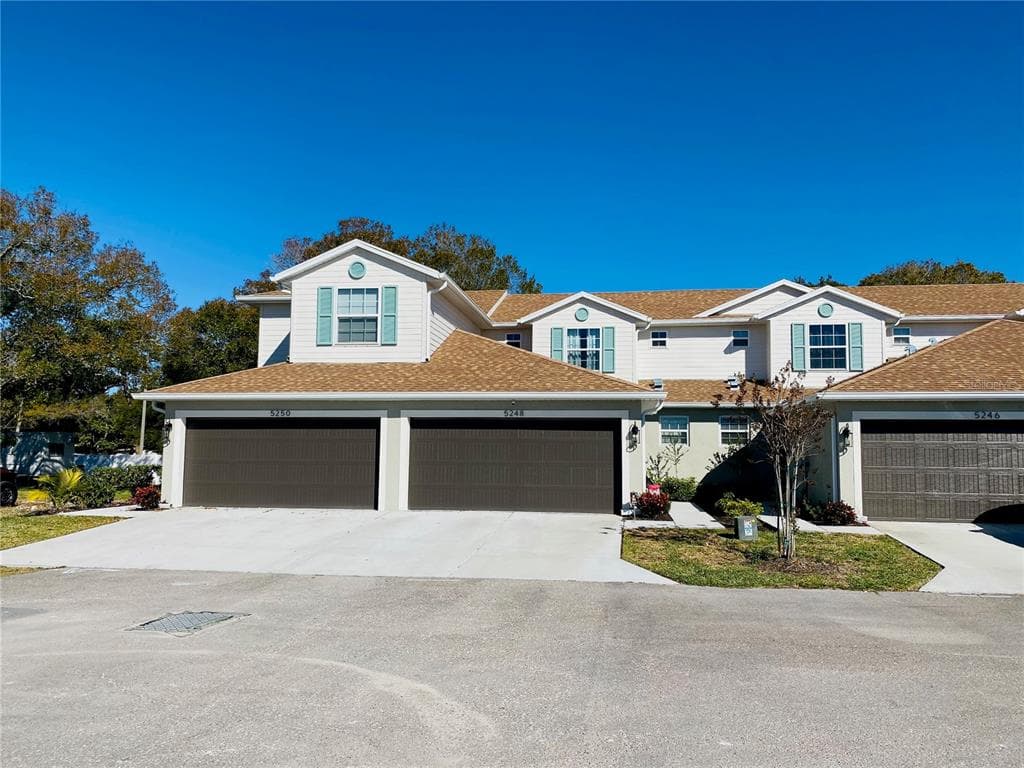 5248 NEIL DRIVE ST PETERSBURG, FL 33714