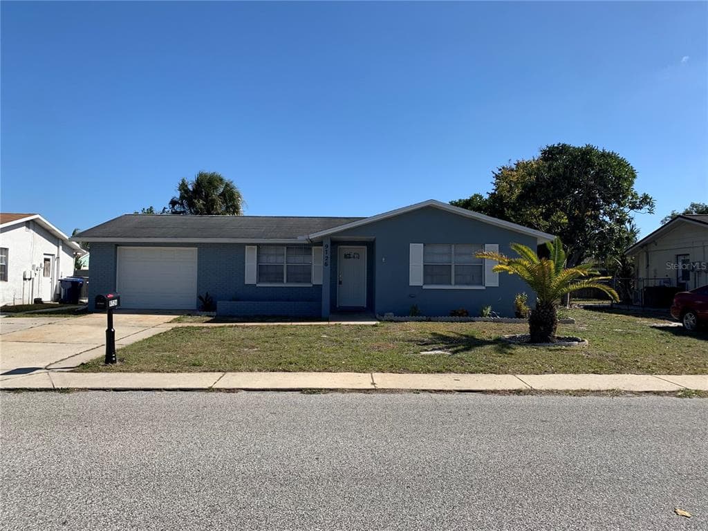 9726 GLEN MOOR LANE PORT RICHEY, FL 34668