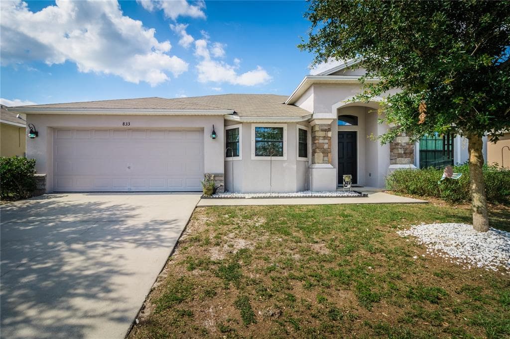 833 AUBURN PRESERVE BOULEVARD AUBURNDALE, FL 33823