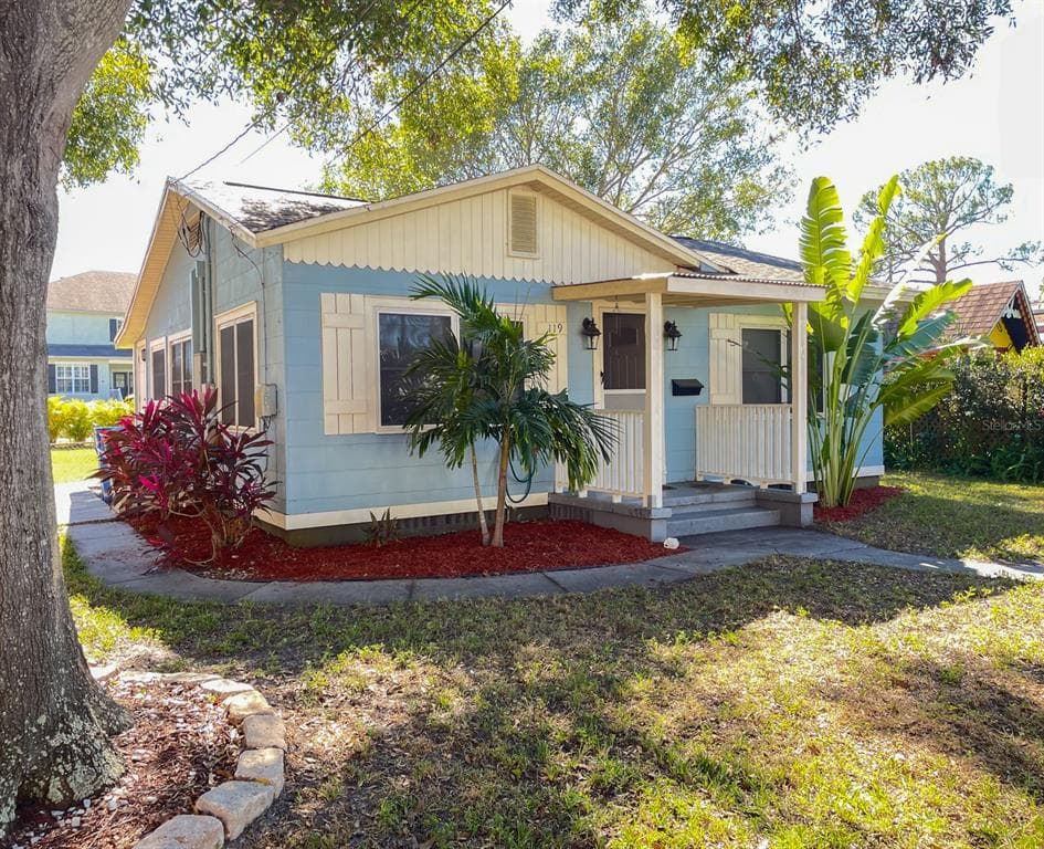 119 50TH TERRACE N ST PETERSBURG, FL 33703