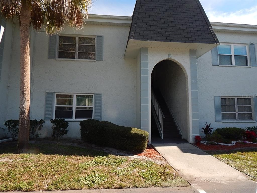 217 S MCMULLEN BOOTH ROAD UNIT 177 CLEARWATER, FL 33759