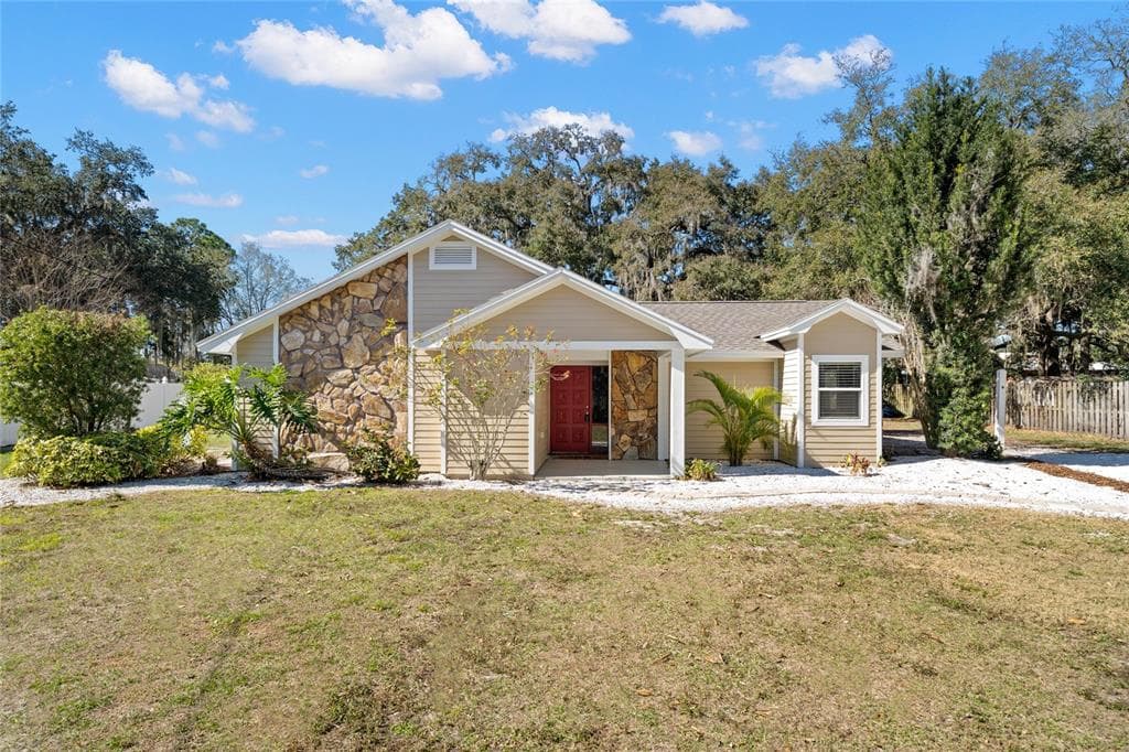 16204 CHASTAIN ROAD ODESSA, FL 33556