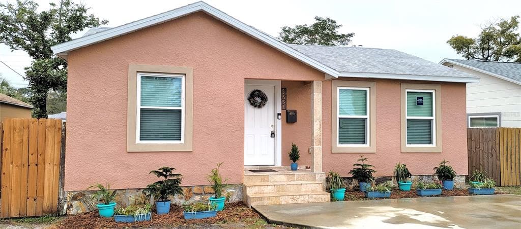 4721 FAIRFIELD AVENUE S ST PETERSBURG, FL 33711