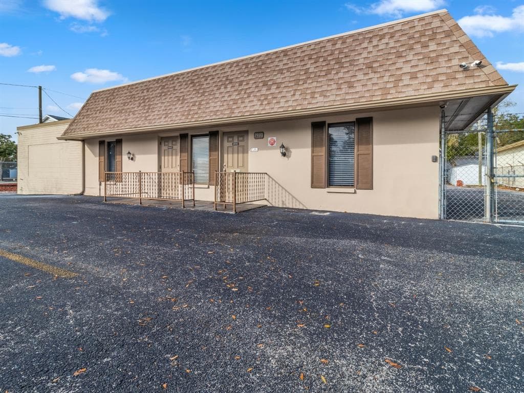 7930 62ND STREET N PINELLAS PARK, FL 33781