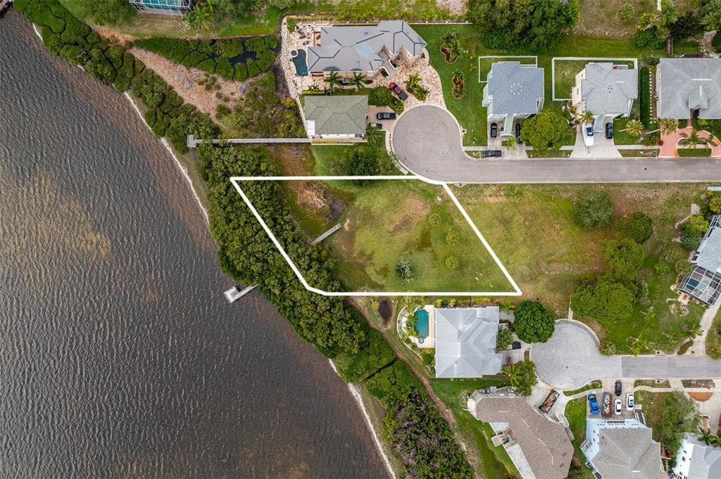 SUNKISSED DRIVE TARPON SPRINGS, FL 34689