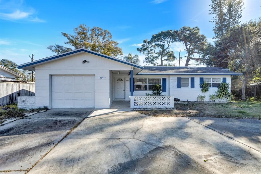6515 113TH STREET SEMINOLE, FL 33772