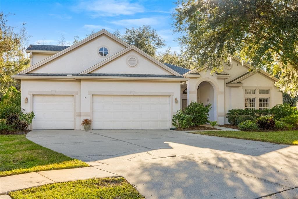 10218 SHADOW BRANCH DRIVE TAMPA, FL 33647