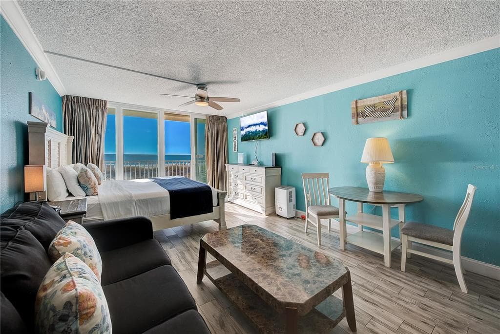 9980 GULF BOULEVARD UNIT 211 TREASURE ISLAND, FL 33706