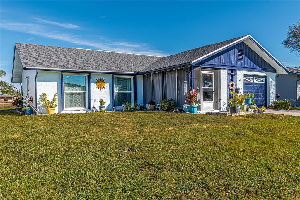 4565 GREAT LAKES DRIVE S CLEARWATER, FL 33762