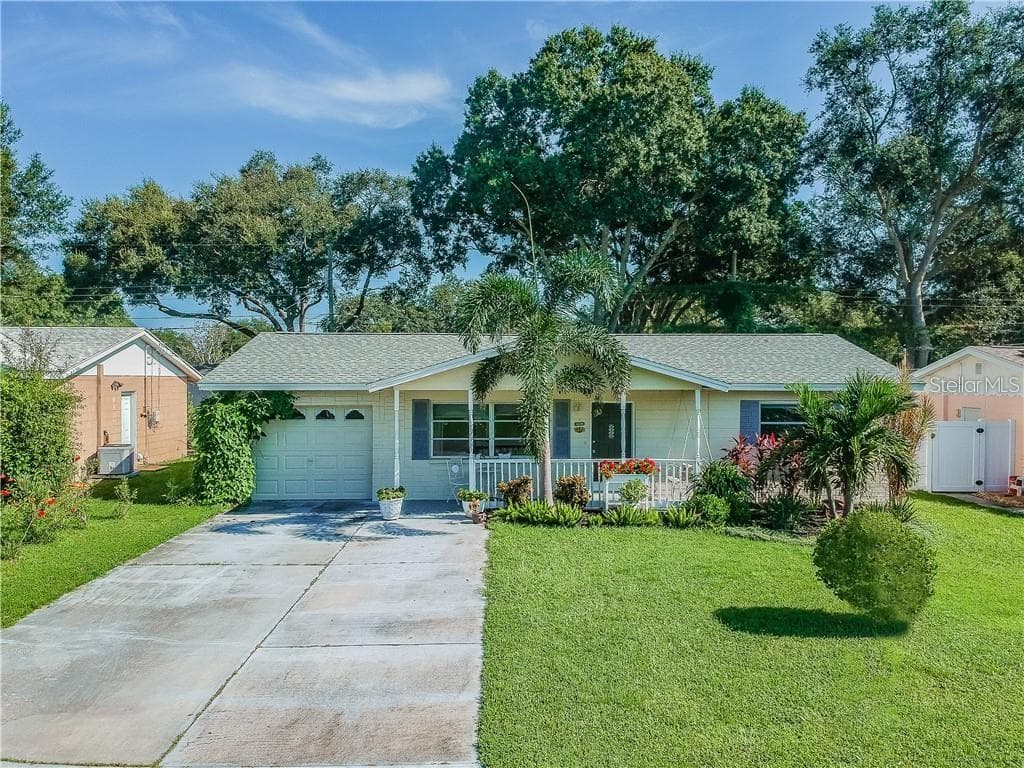 11075 103RD TERRACE SEMINOLE, FL 33778
