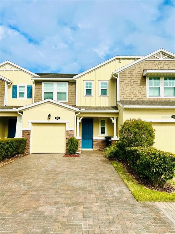 18921 ULMUS STREET LUTZ, FL 33558