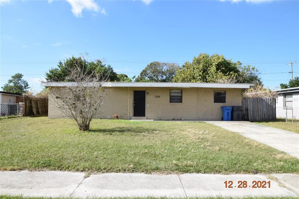 1329 WAIKIKI WAY TAMPA, FL 33619
