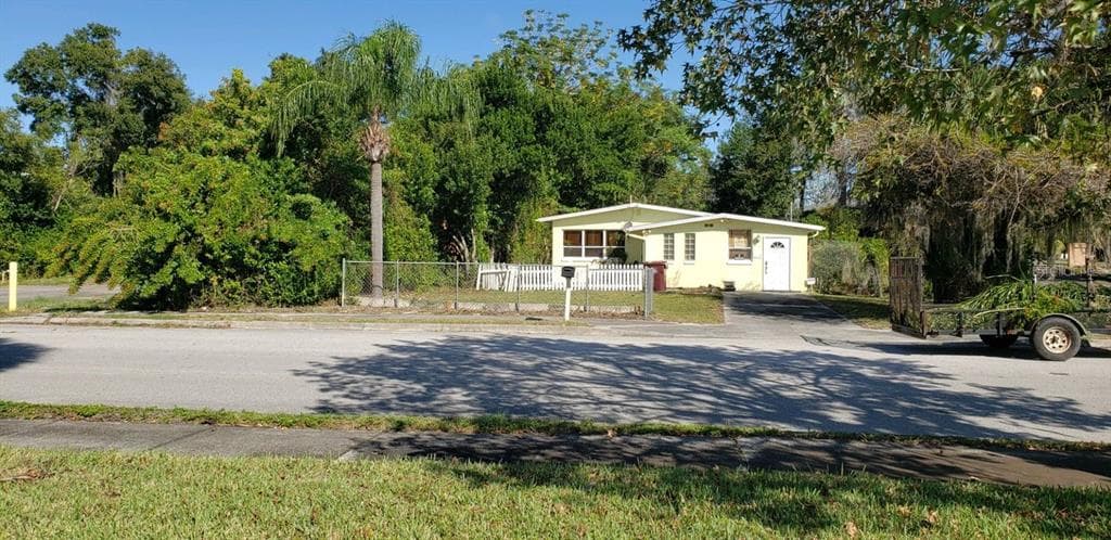 4749 HARGRAVE STREET ORLANDO, FL 32803