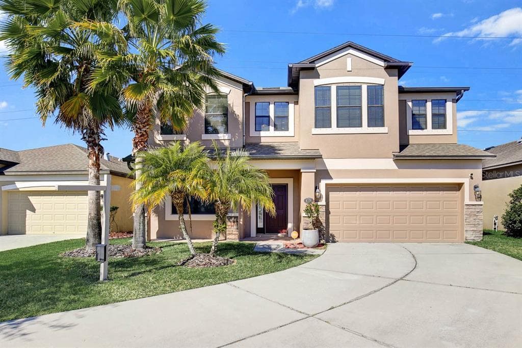 4728 WOODS LANDING LANE TAMPA, FL 33619