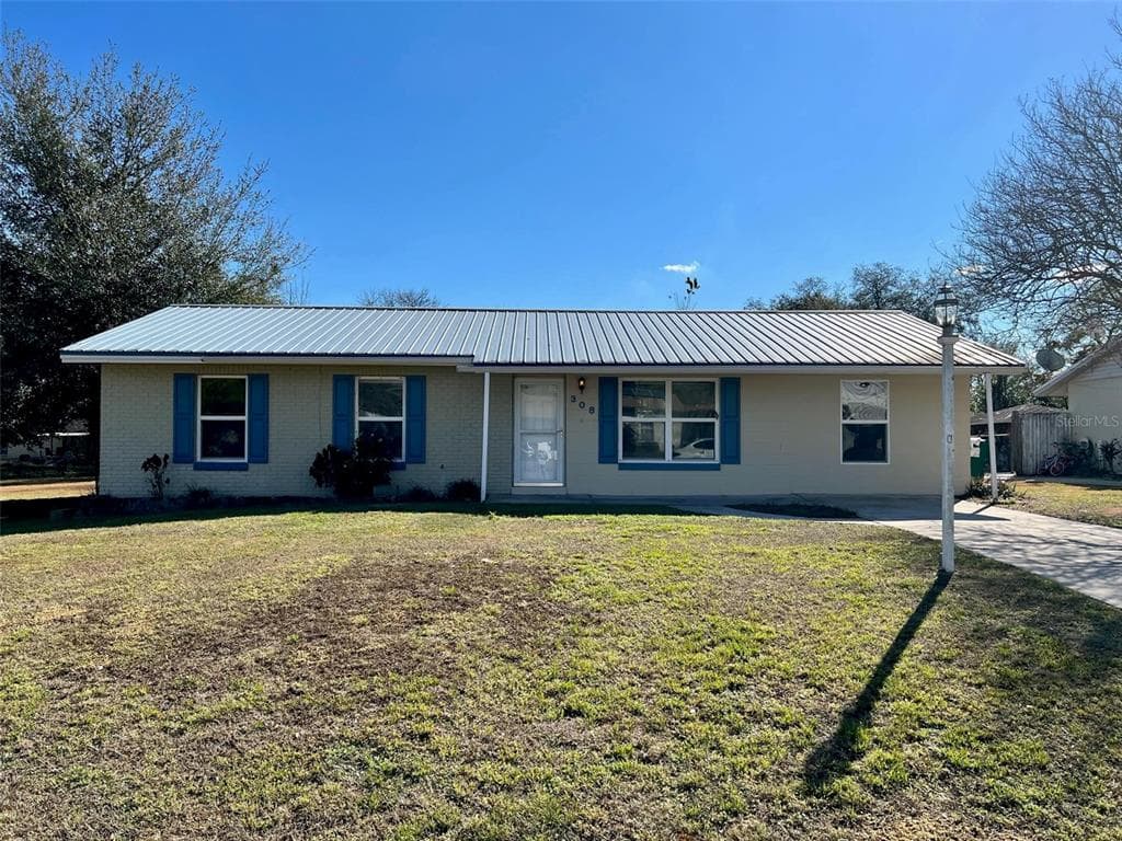 308 W PRIMROSE LANE LADY LAKE, FL 32159