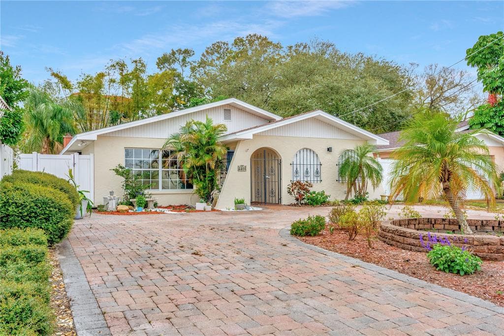 4408 W CARMEN STREET TAMPA, FL 33609
