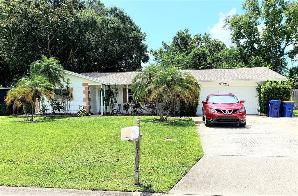 11572 88TH AVENUE SEMINOLE, FL 33772
