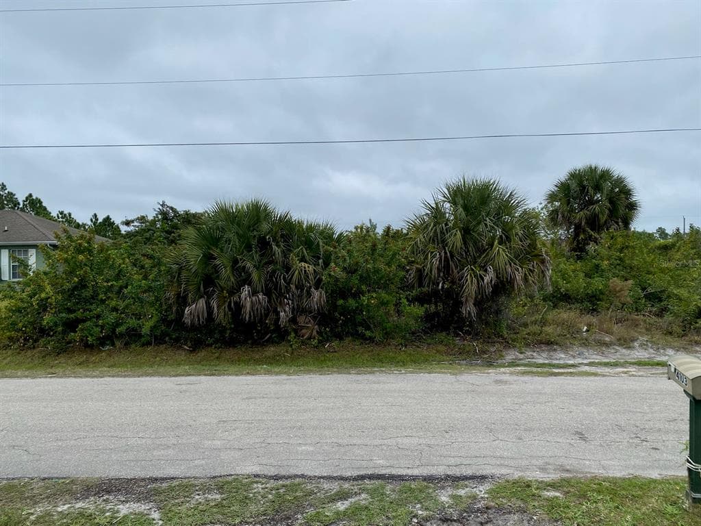 4102 13TH STREET W LEHIGH ACRES, FL 33971