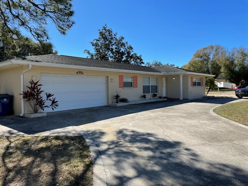1933 STANCEL DRIVE CLEARWATER, FL 33764