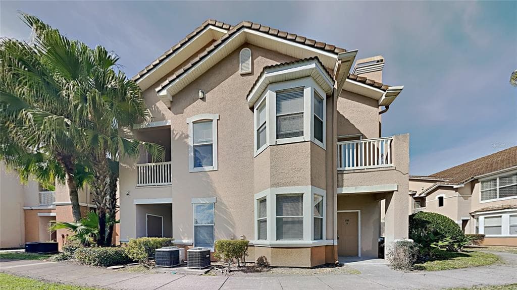 10431 VILLA VIEW CIRCLE TAMPA, FL 33647