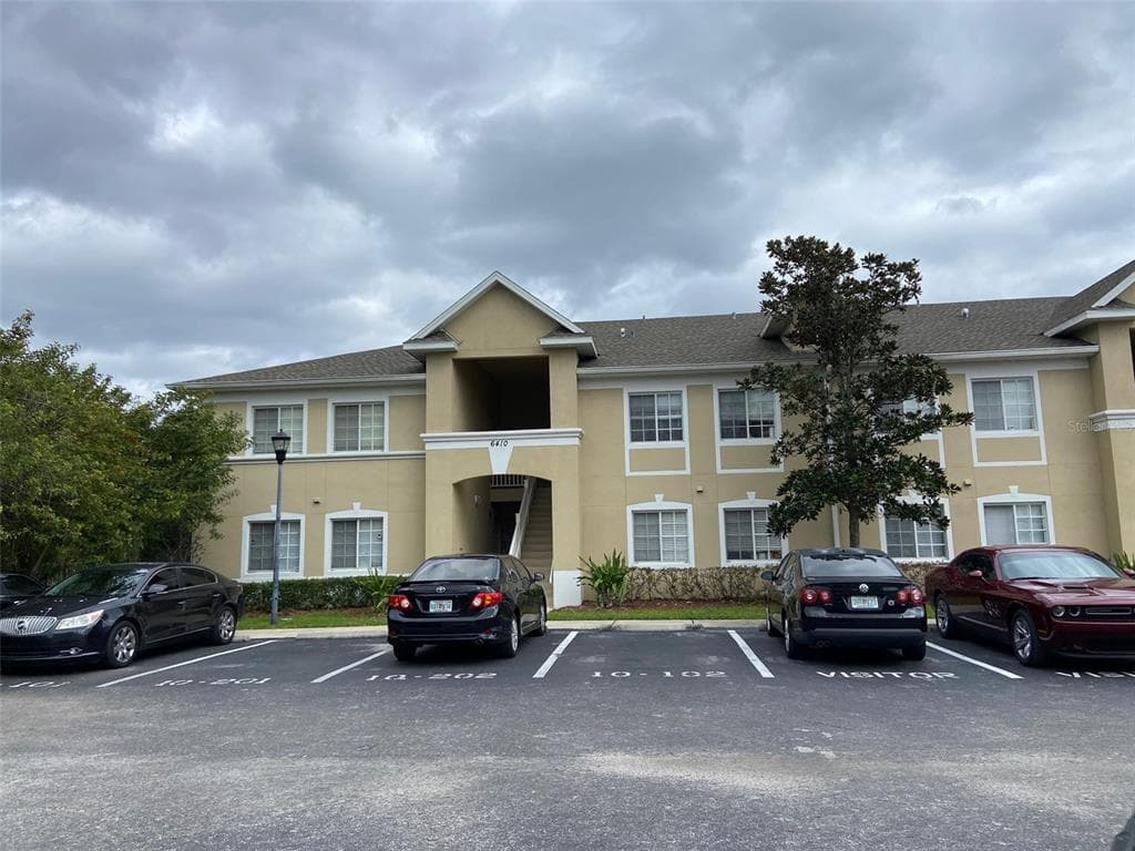 6410 HOLLYDALE PLACE UNIT 101 RIVERVIEW, FL 33578