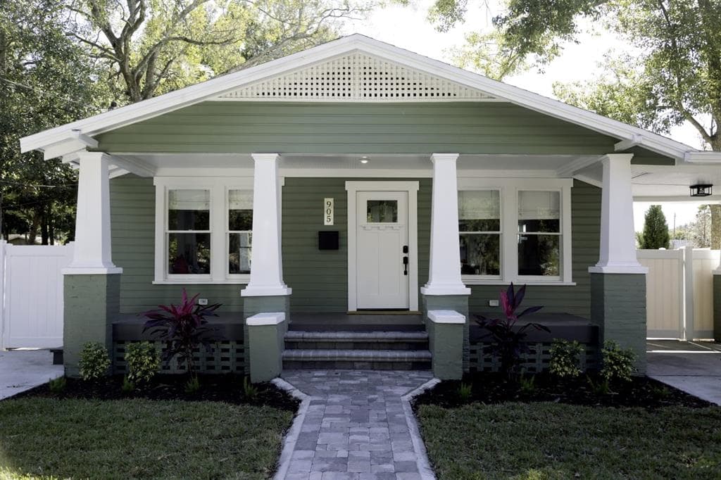 905 E LOUISIANA AVENUE TAMPA, FL 33603