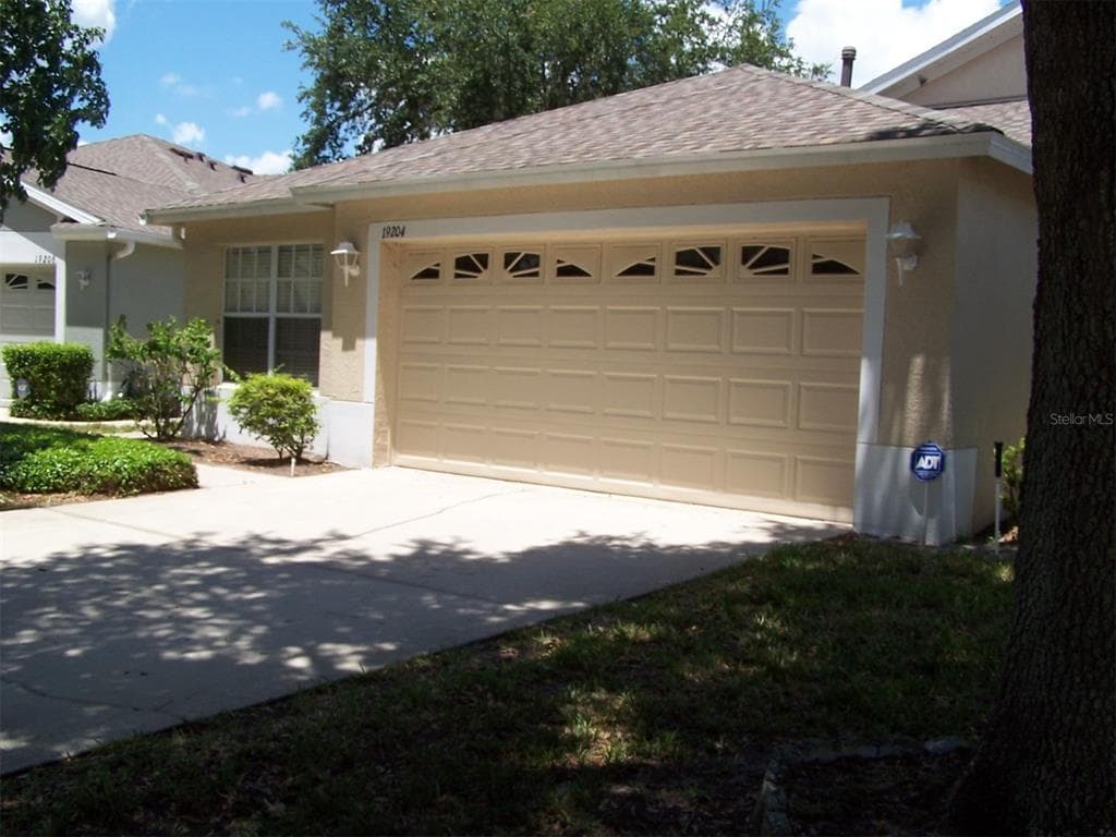 19204 WEYMOUTH DRIVE LAND O LAKES, FL 34638