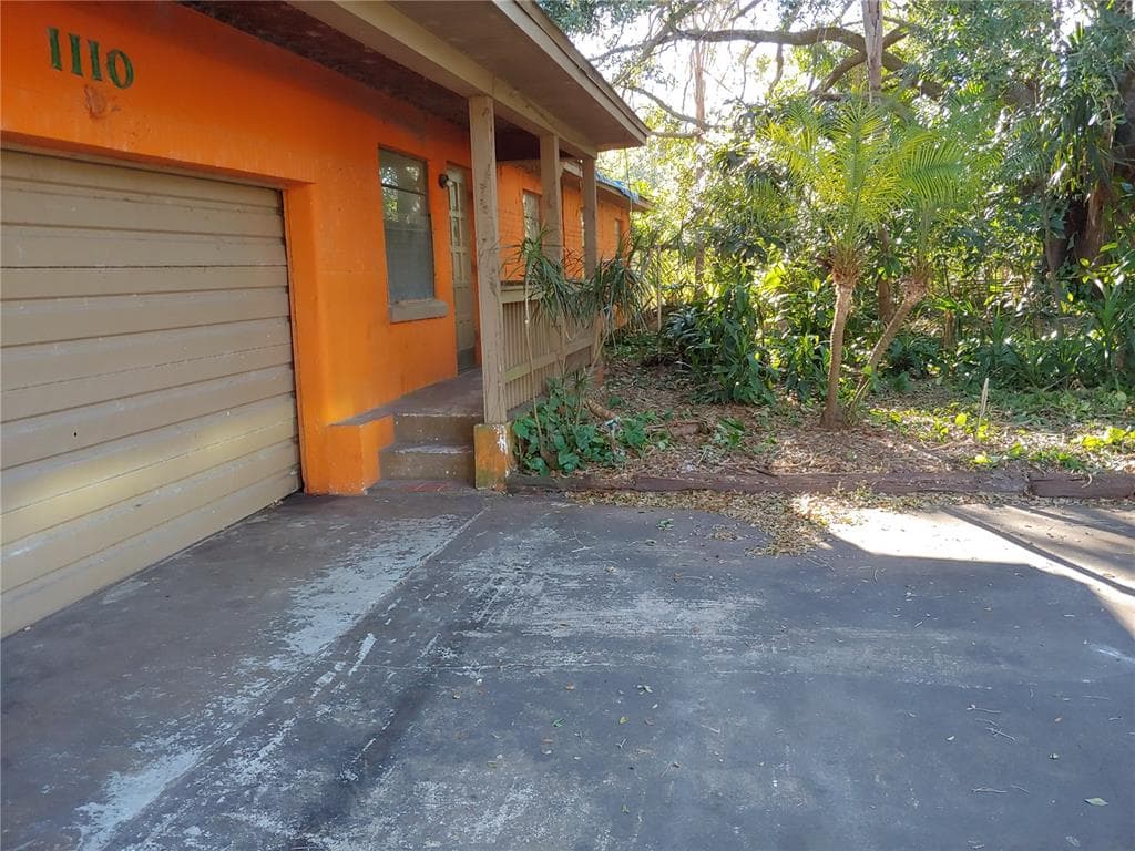 1110 S PINE LAKE DRIVE