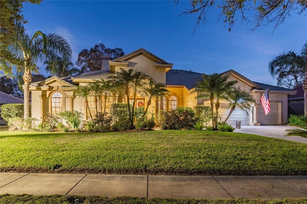 19807 WELLINGTON MANOR BOULEVARD LUTZ, FL 33549