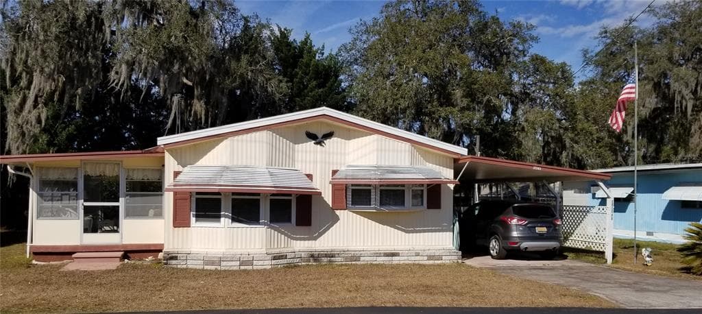 37243 TROPICAL DRIVE ZEPHYRHILLS, FL 33541