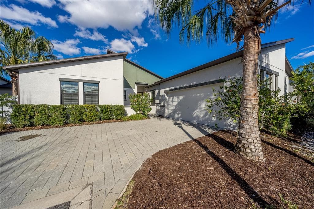 4258 BALCONY BREEZE DRIVE LAND O LAKES, FL 34638