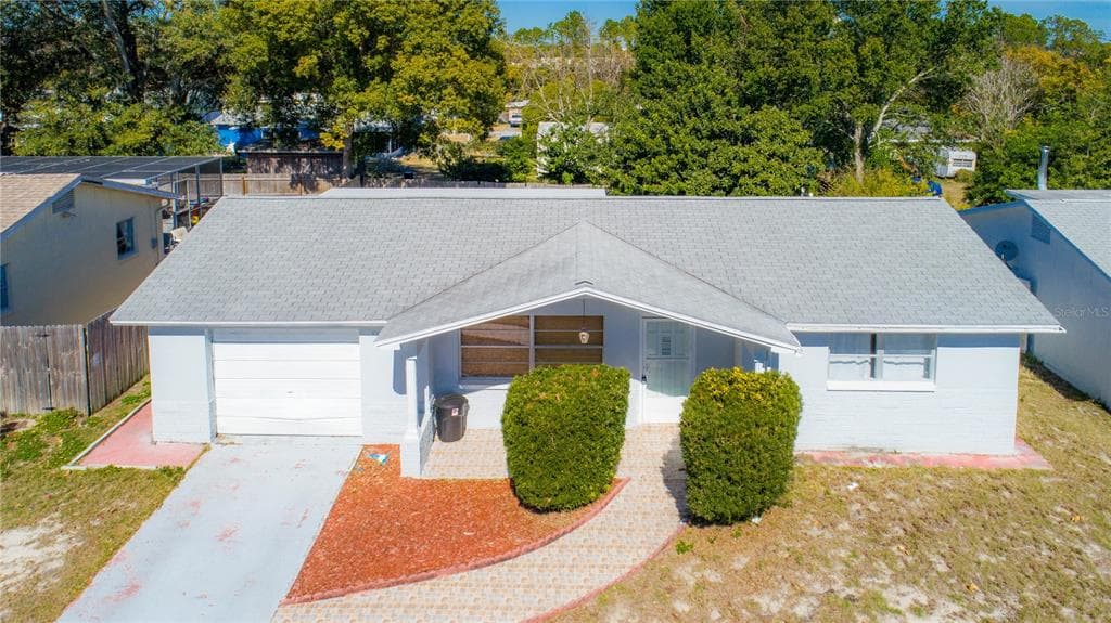 5605 VIOLET DRIVE NEW PORT RICHEY, FL 34652
