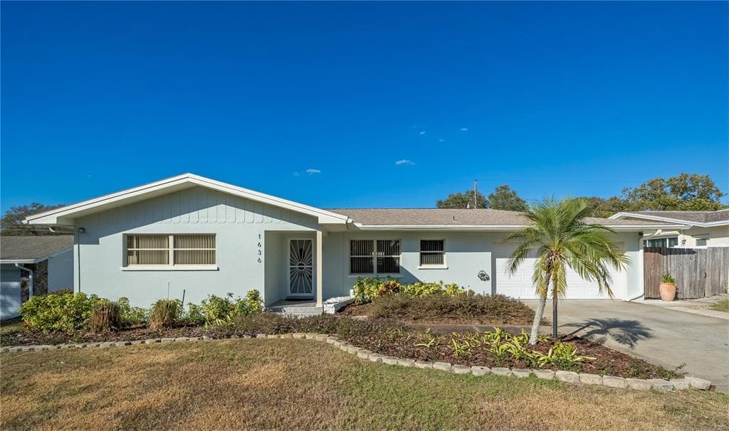 1636 ALGONQUIN DRIVE CLEARWATER, FL 33755