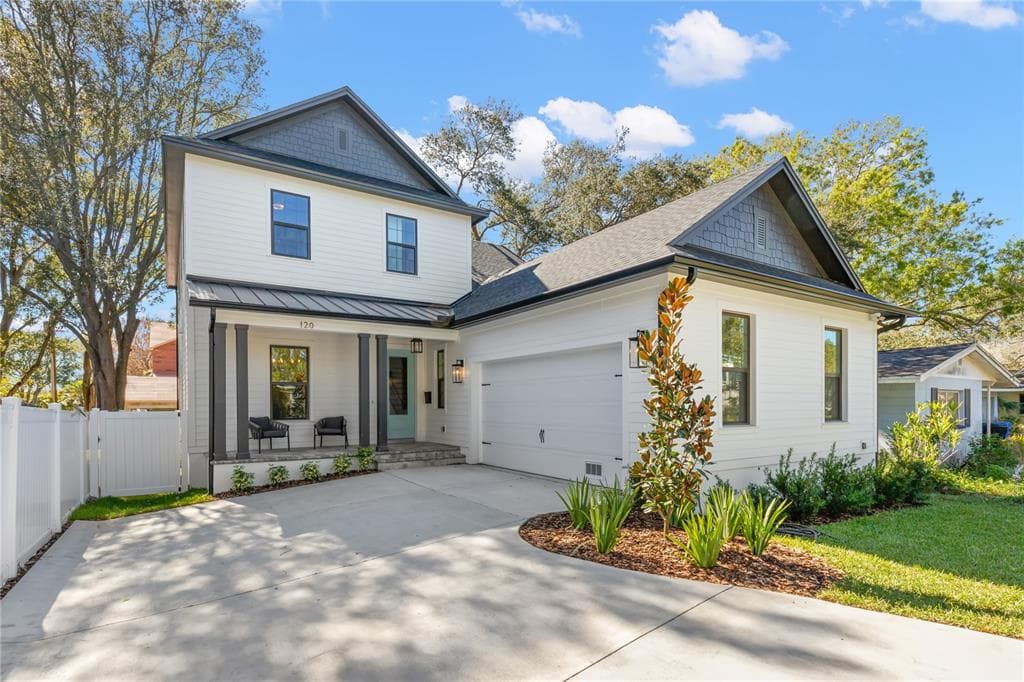 120 32ND AVENUE N ST PETERSBURG, FL 33704
