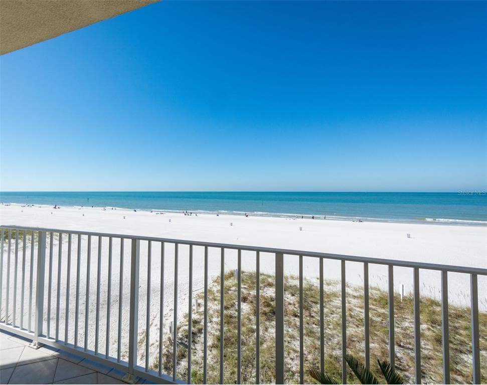 15 SOMERSET STREET UNIT 5-A CLEARWATER, FL 33767