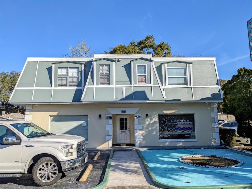 4323 W BAY TO BAY BOULEVARD TAMPA, FL 33629