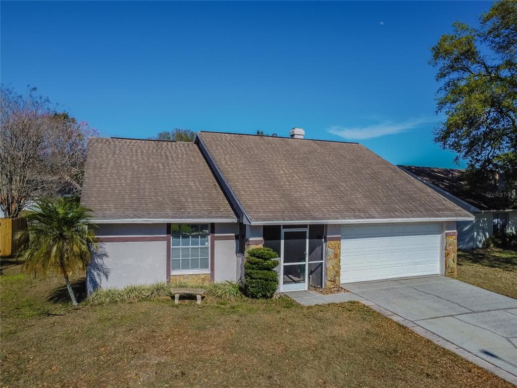 8739 OSAGE DRIVE TAMPA, FL 33634