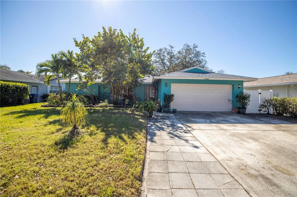 13480 DEL PRADO DRIVE S LARGO, FL 33774