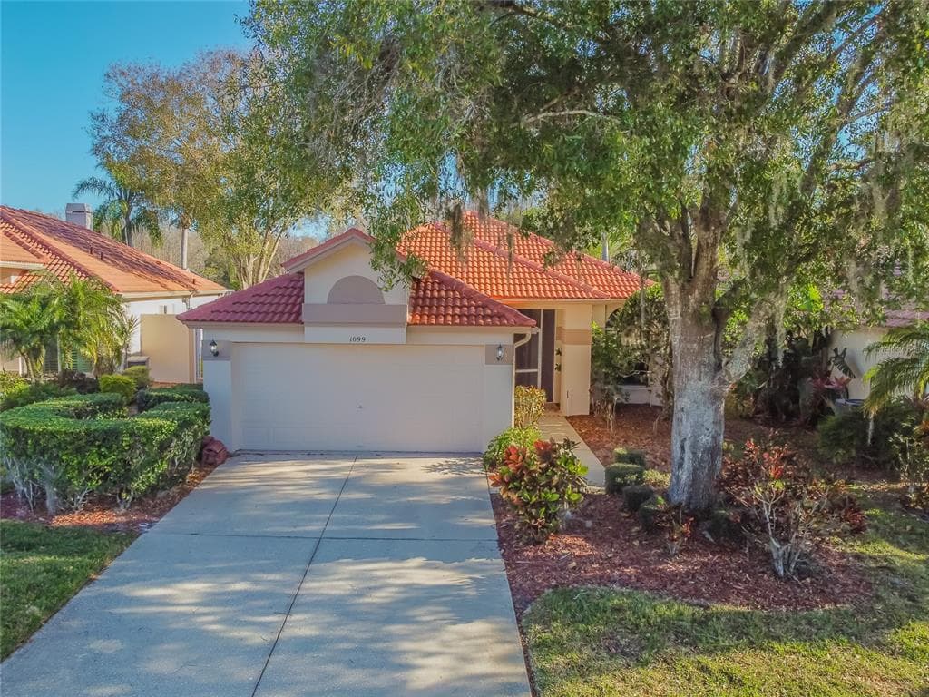 1099 DARTFORD DRIVE TARPON SPRINGS, FL 34688