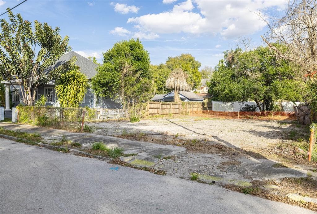 2903 N 10TH STREET TAMPA, FL 33605
