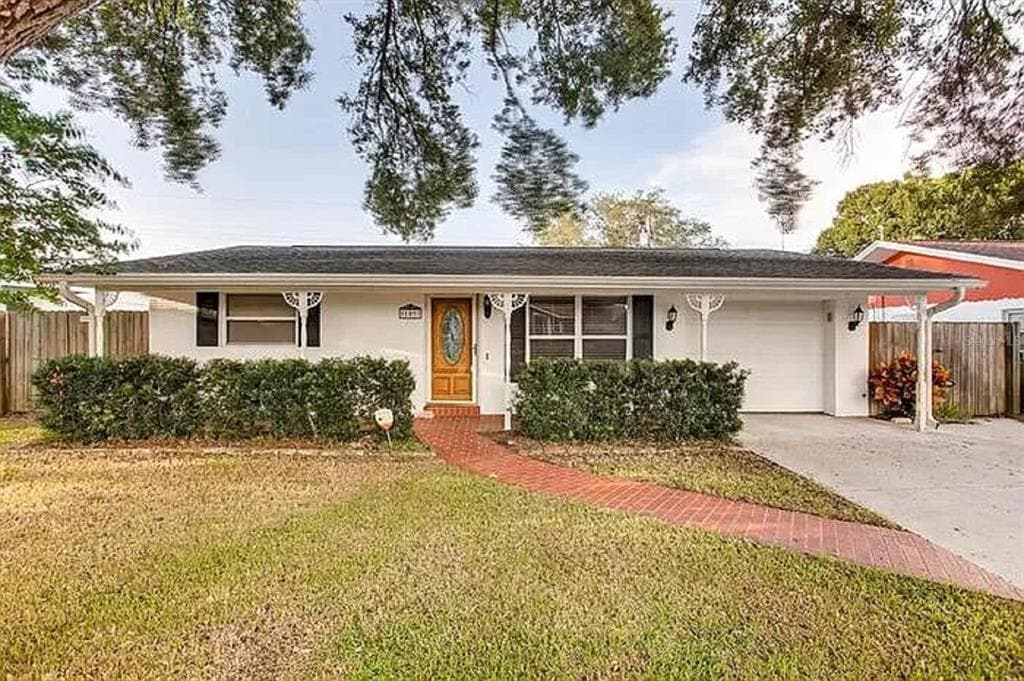 11097 102ND TERRACE SEMINOLE, FL 33778