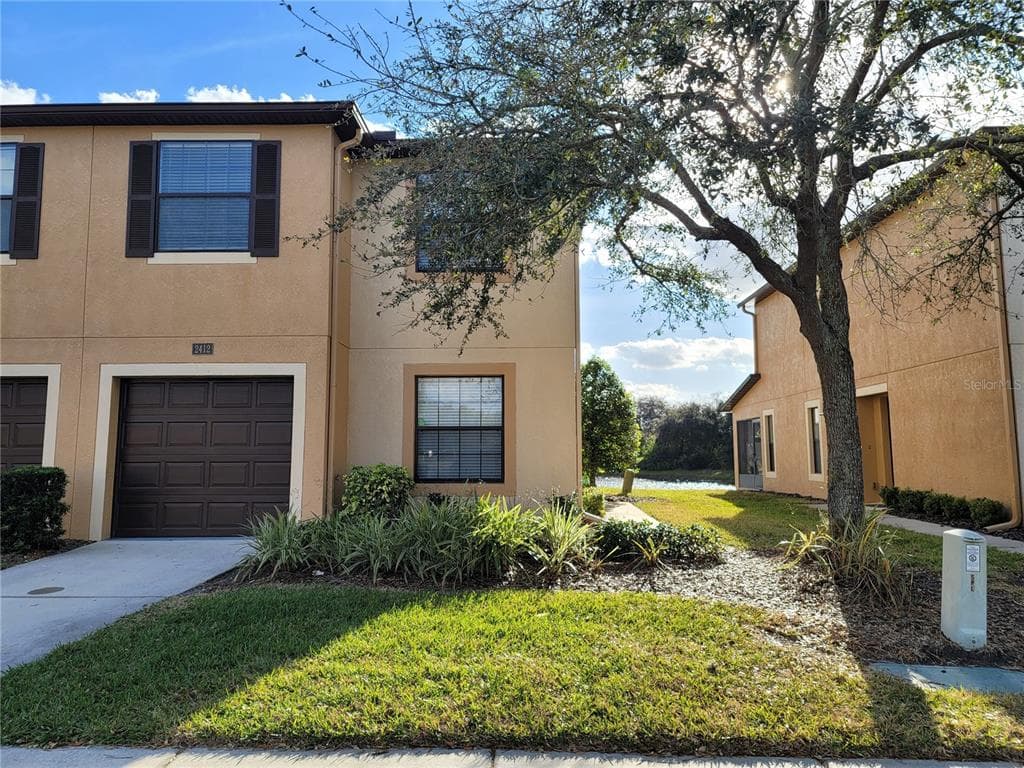 2412 EDGEWATER FALLS DRIVE BRANDON, FL 33511