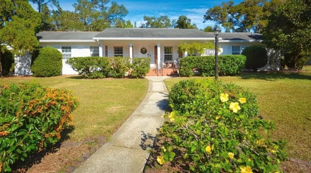 8037 ELBOW LANE N ST PETERSBURG, FL 33710