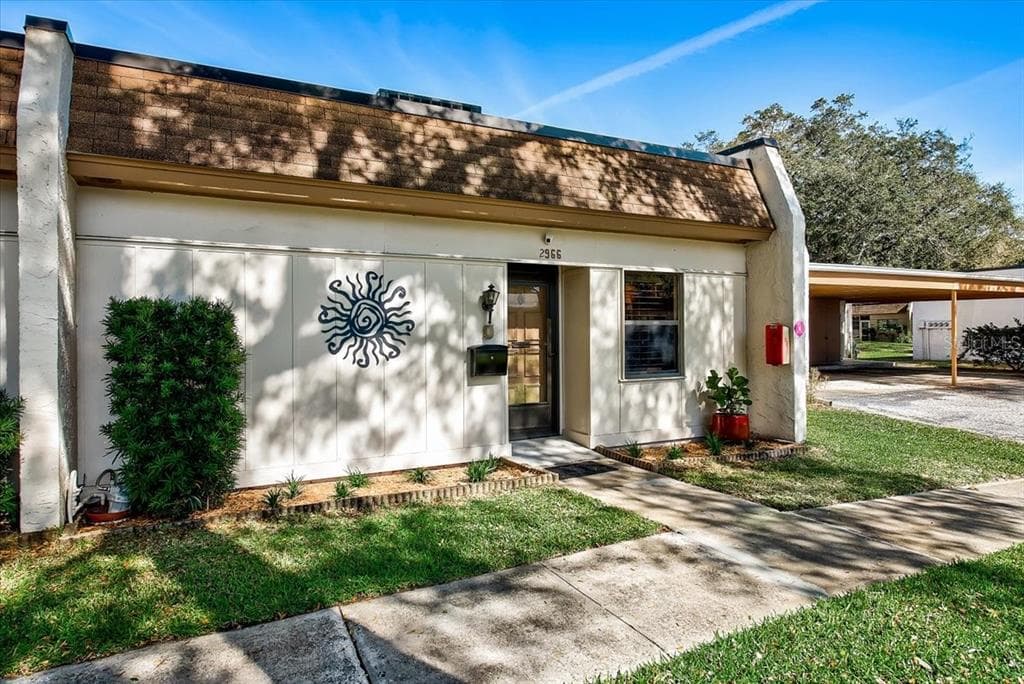 2966 FLINT DRIVE S UNIT 79-C CLEARWATER, FL 33759