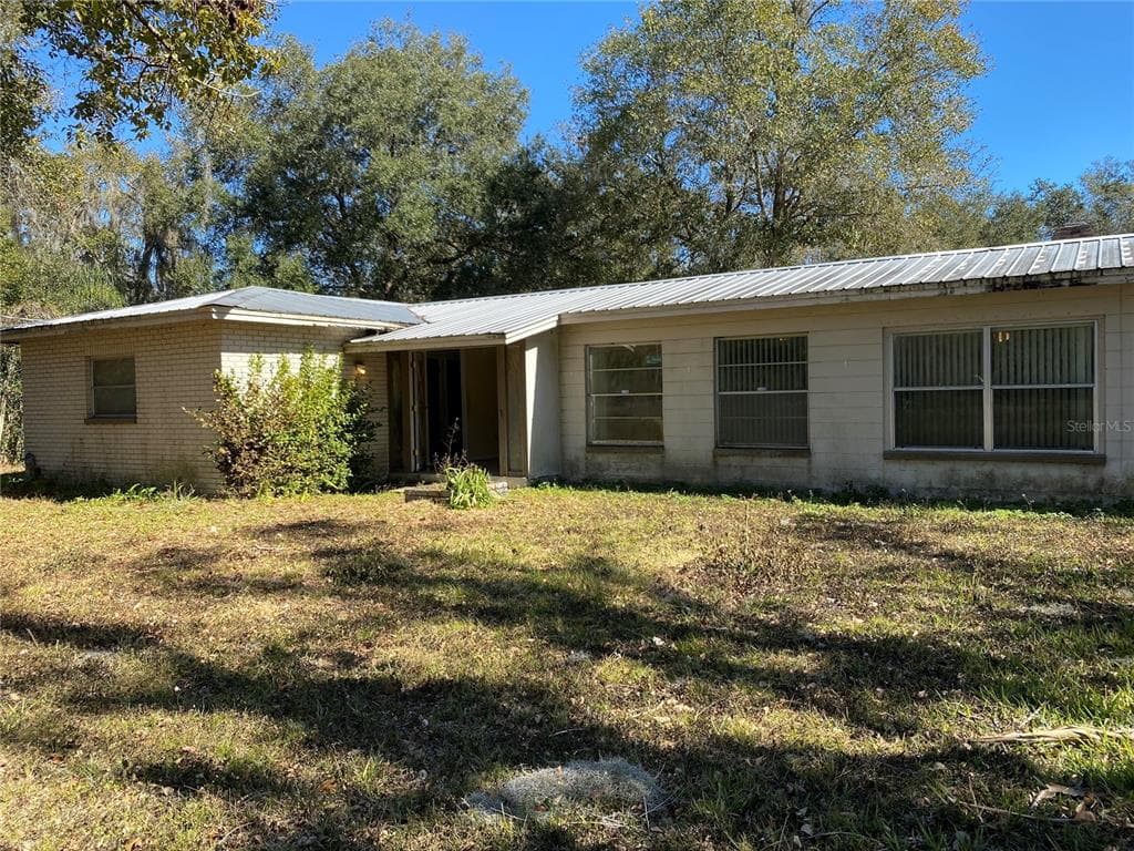4602 GALLAGHER ROAD PLANT CITY, FL 33565