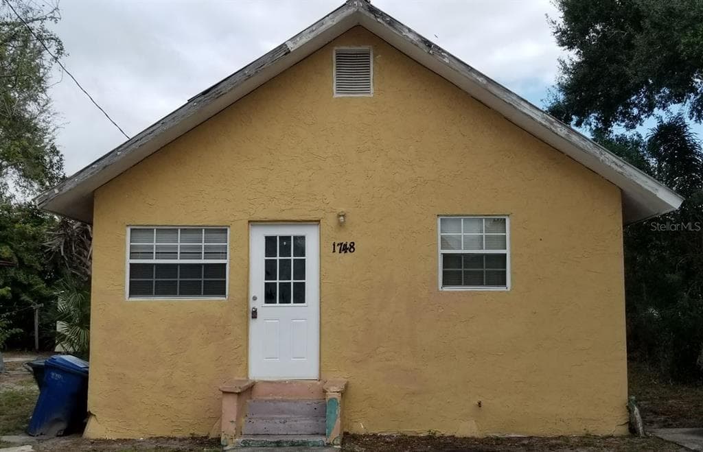 1748 2ND STREET NE WINTER HAVEN, FL 33881