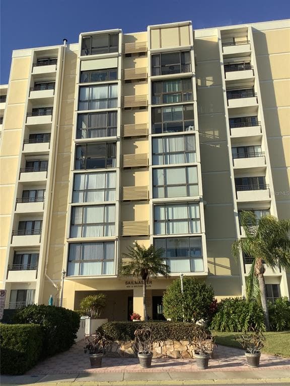 830 S GULFVIEW BOULEVARD UNIT 101